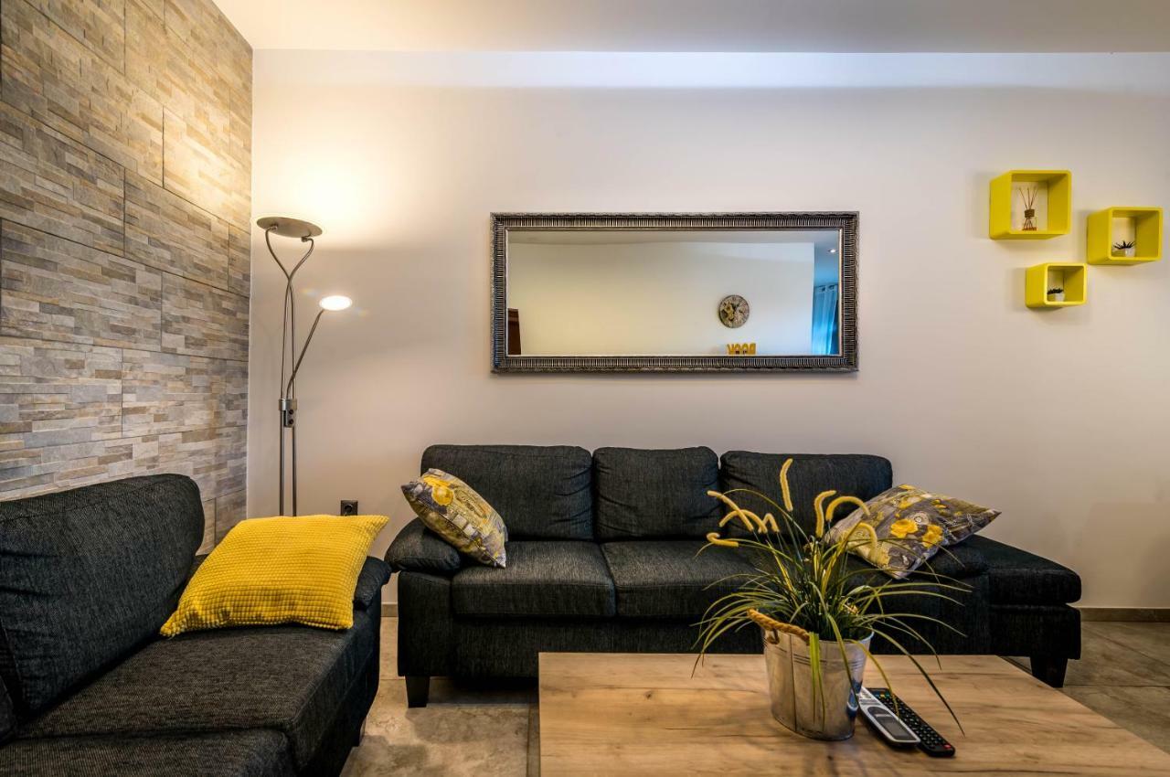 Apartment Goga Pula Exterior photo